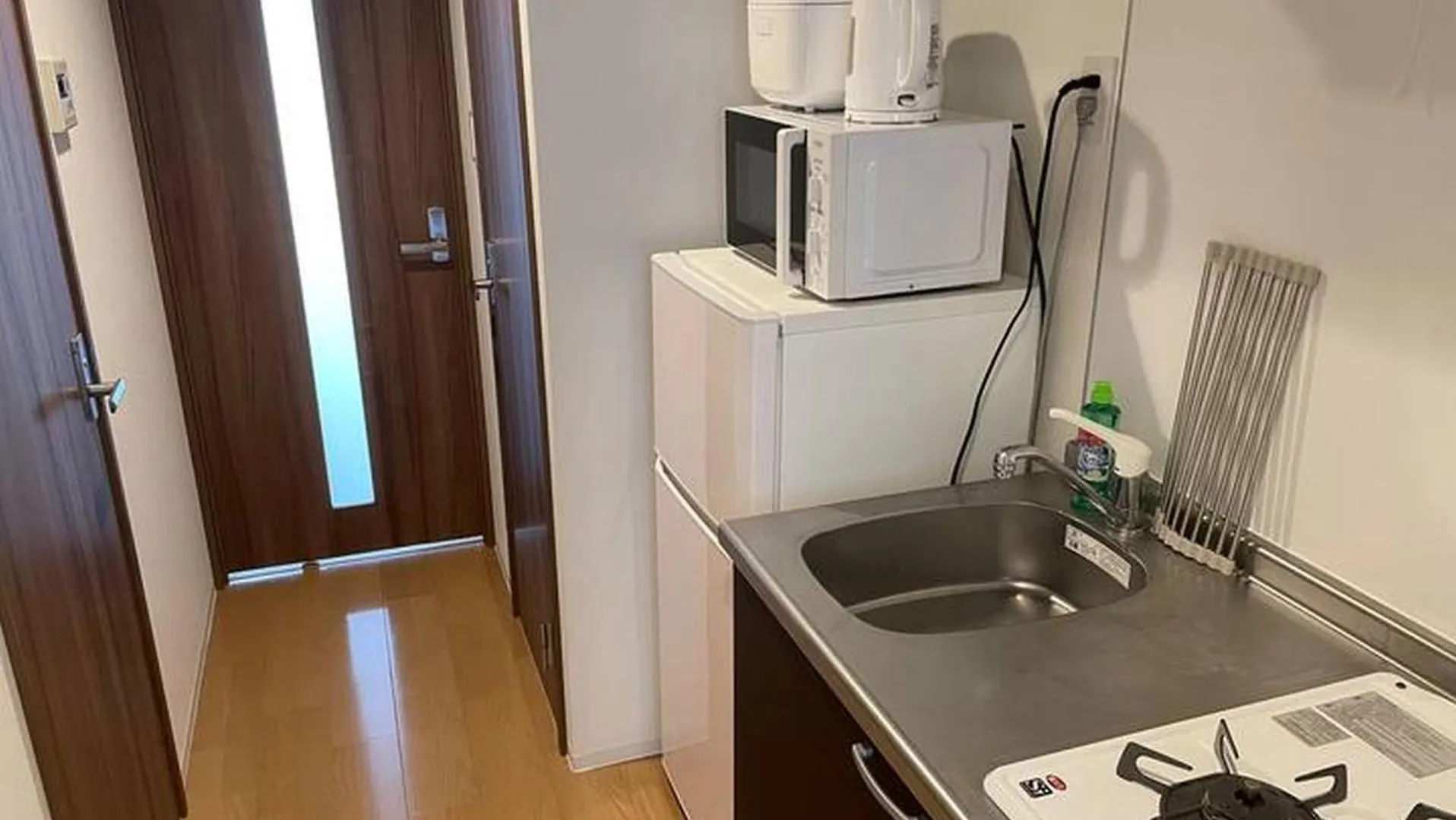 ロカンダ新大阪702 Apartment Japan